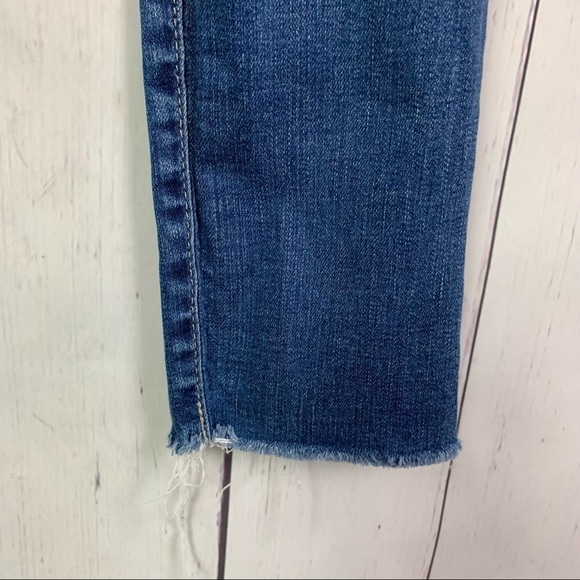 AG Distressed High Rise Farrah Skinny Ankle - Picture 7 of 13